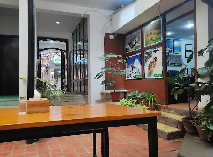 Hotel Holy